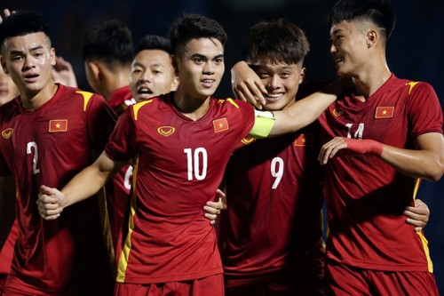 Freundschaftsspiel zwischen U20-Fußballmannschaft Vietnams und Auswahl aus Palästina wird in Phu Tho stattfinden - ảnh 1