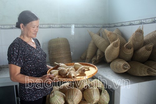 Produkte aus Bambus und Rattan der Produktionsstätte Diep Thi Trang in Tra Vinh - ảnh 1