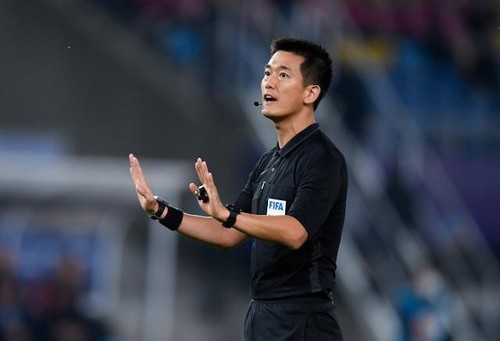 Südkoreanische Schiedsrichter leiten Final-Hinspiel zwischen Vietnam und Thailand - ảnh 1