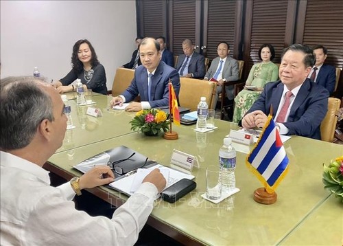 Verstärkung der Zusammenarbeit zwischen Vietnam und Kuba in Ideologie- und Aufklärungsarbeit - ảnh 1