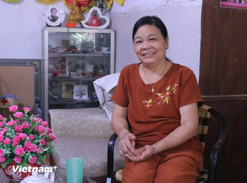 Mutter Hoa und ihre Liebe zu behinderten Kindern - ảnh 1