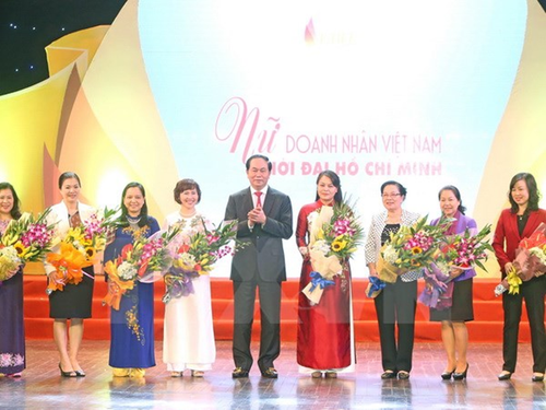 陈大光出席胡志明时代的越南女企业家交流活动 - ảnh 1