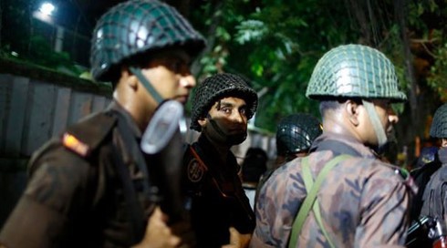是孟加拉国内武装而非“伊斯兰国”武装人员制造了孟加拉恐袭事件 - ảnh 1