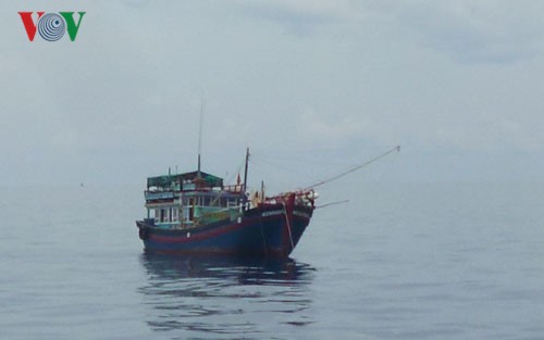 中国帮助越南遇险渔民回国 - ảnh 1
