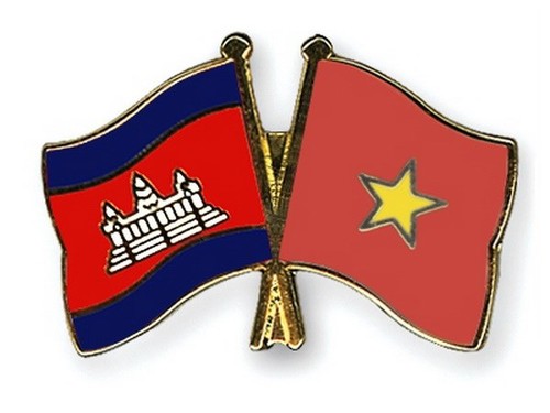 越南与柬埔寨推动航空领域合作 - ảnh 1