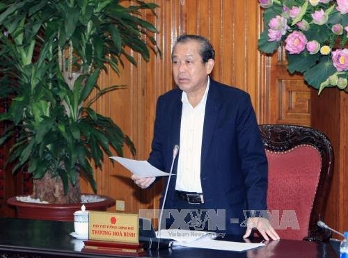 越南政府行政改革指导委员会举行2016年工作总结暨2017年方向和任务部署会议 - ảnh 1
