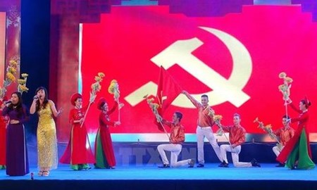 越南各大报发表社论纪念越南共产党成立87周年 - ảnh 1