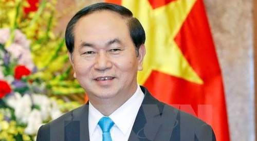 越南国家主席陈大光和夫人开始对中国进行国事访问 - ảnh 1