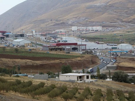 伊朗开放连接伊拉克北部库尔德自治区的边境口岸 - ảnh 1