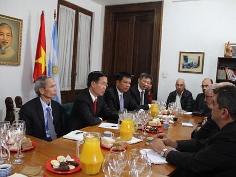 越南共产党代表团对阿根廷进行工作访问 - ảnh 1