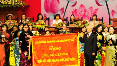Die vietnamesische Frauenunion tagt in Hanoi - ảnh 1