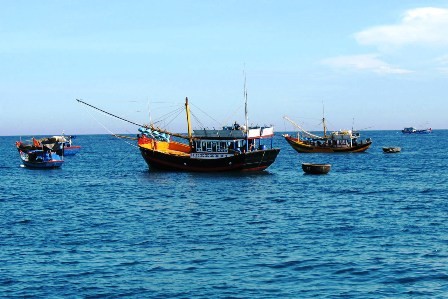 Quang Ngai modernisiert Fischerboote  - ảnh 1