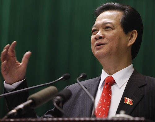Premierminister Nguyen Tan Dung über das angebliche Hilfegesuch Vietnams bei IWF - ảnh 1