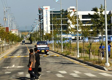 Südkoreas Politiker planen Besuch im Industriepark Kaesong - ảnh 1