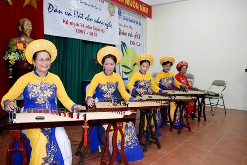 Klub für Volkslieder und Volksmusik der Stimme Vietnams - ảnh 1