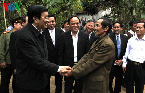 Staatspräsident Truong Tan Sang besucht Binh Dinh - ảnh 1