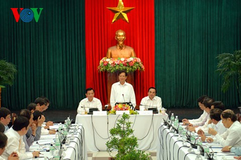 Premier Nguyen Tan Dung fordert die Behörden in Da Nang zur Verstärkung der Meereswirtschaft auf - ảnh 1