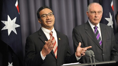 Malaysia, Australien und China diskutieren erneute Suche nach Flug MH370 - ảnh 1
