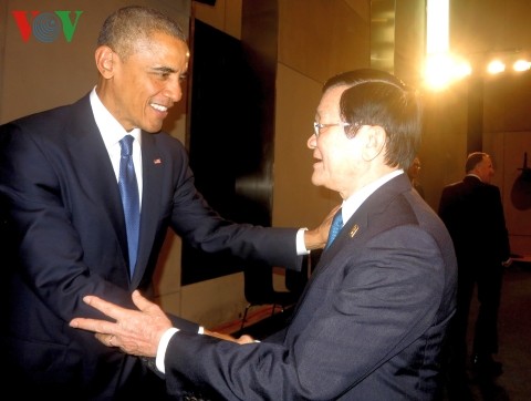 Staatspräsident Truong Tan Sang trifft Staats- und Regierungschefs der APEC-Länder - ảnh 2