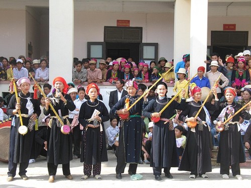 Then-Gesang der Volksgruppe Tay in der nordvietnamesischen Provinz Quang Ninh - ảnh 1