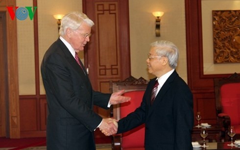 Vietnambesuch von Präsident Islands ist zu Ende - ảnh 1