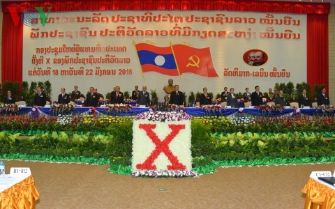 Glückwünsche des KPV-Zentralkomitees an den Parteitag der laotischen Revolutionären Volkspartei - ảnh 1