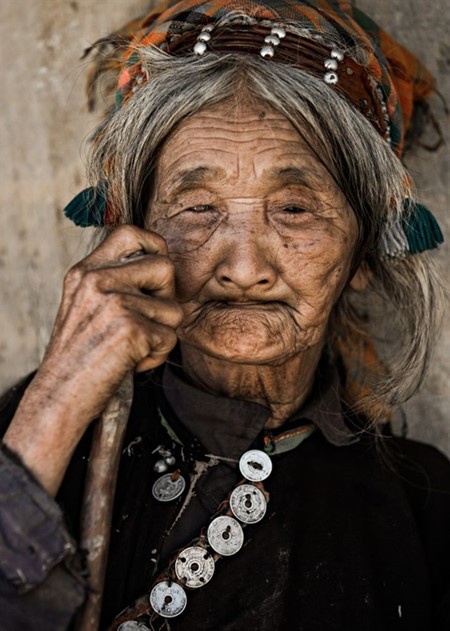 Kulturelle Vielfältigkeit Vietnams in Augen eines französischen Fotografen - ảnh 6