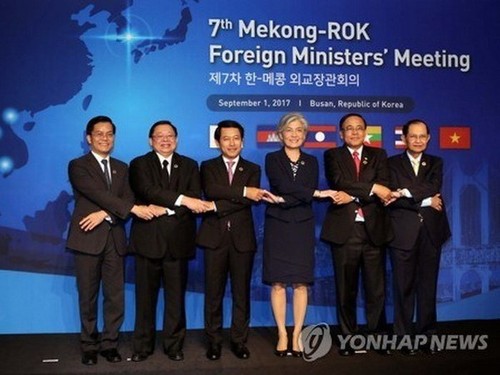 Friedensforum Südkorea-Mekong 2018 - ảnh 1