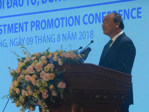 Premierminister Nguyen Xuan Phuc nimmt an Konferenz zur Investitionsförderung in Tien Giang teil - ảnh 1
