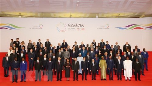 Vizepremierminister, Außenminister Pham Binh Minh nimmt am Frankofonie-Gipfel in Armenien teil - ảnh 1
