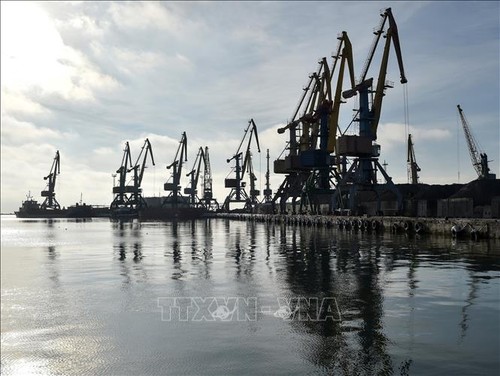 Rückzug der Ukraine aus Freundschaftsvertrag mit Russland kann Dialog über Asowsches Meer verhindern - ảnh 1