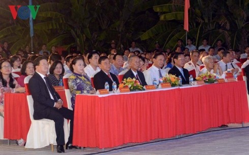 Parlamentspräsidentin Nguyen Thi Kim Ngan nimmt an Feier der Stadt Ben Tre teil - ảnh 1