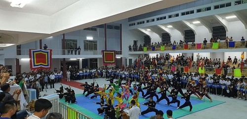 Binh Dinh veranstaltet Wettbewerb der traditionellen Kampfkunst für Kampfkunstschulen - ảnh 1