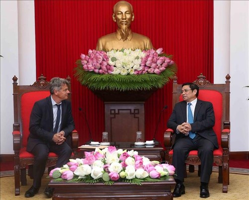Kommunistische Parteien Vietnams und Frankreichs verstärken ihre Zusammenarbeit - ảnh 1