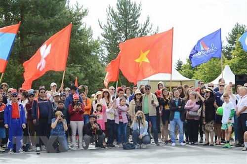 Vietnam gewinnt zwei Preise bei Sommerspielen der diplomatischen Vertretungen in Russland - ảnh 1
