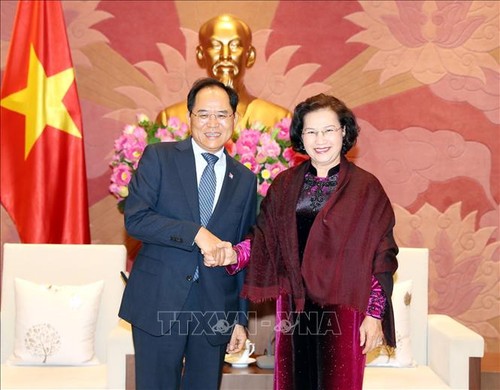 Parlamentspräsidentin Nguyen Thi Kim Ngan empfängt Botschafter aus Australien und Südkorea - ảnh 1