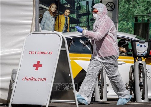 Russland fordert von Google, falsche Informationen über Covid-19-Epidemie zu blockieren - ảnh 1