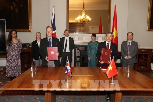 Helle Zukunft der Beziehungen zwischen Vietnam und Großbritannien - ảnh 1