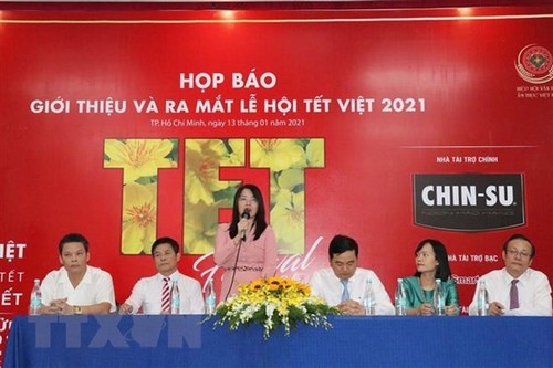 Tet-Viet-Fest 2021 würdigt traditionelle Werte der Vietnamesen - ảnh 1