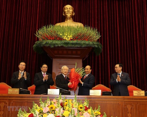 Nguyen Phu Trong zum Generalsekretär des ZK der KPV der 13. Amtsperiode gewählt - ảnh 1
