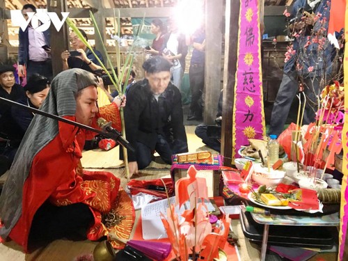 Giai han-Zeremonie am Jahresanfang der Volksgruppen der Tay und der Nung - ảnh 2