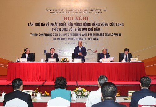 Premierminister Nguyen Xuan Phuc: Man soll einen „Dialog 2045” im Mekong-Delta veranstalten - ảnh 1