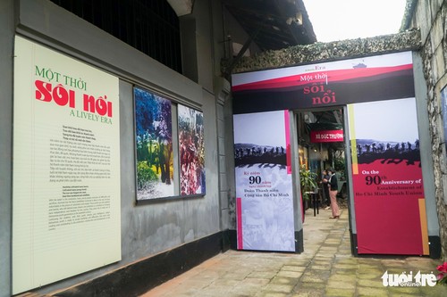 Ausstellung „Eine lebhafte Zeit“ in der Gedenkstätte des Hoa-Lo-Gefängnisses in Hanoi - ảnh 1