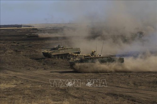 Russland stationiert Truppen an der Grenze zur Ukraine  - ảnh 1