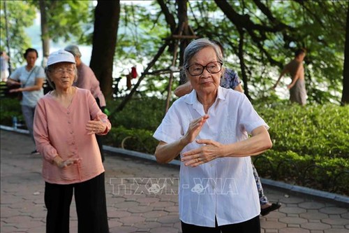 Tag für vietnamesische Senioren: die Schönheit der Alten - ảnh 6