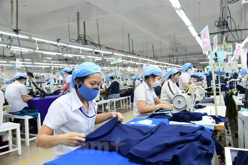 Standard Chartered sagt Vietnam eine stärkere Erholung im zweiten Quartal voraus - ảnh 1
