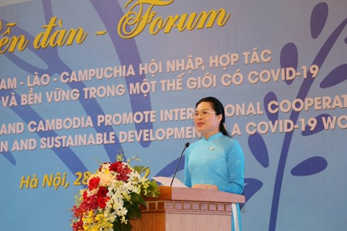 Frauen aus Vietnam, Laos und Kambodscha arbeiten für grüne und nachhaltige Entwicklung zusammen - ảnh 1
