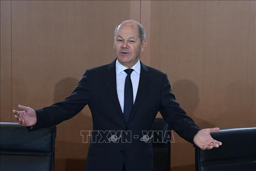Deutscher Bundeskanzler will weitere Gespräche mit russischer Seite führen - ảnh 1