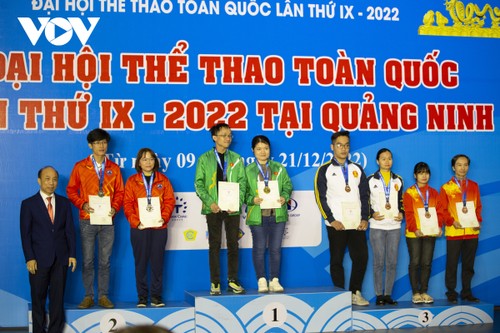 Schachspieler-Ehepaar Truong Son und Thao Nguyen gewinnt drei Goldmedaillen bei landesweiten Sportspielen - ảnh 1