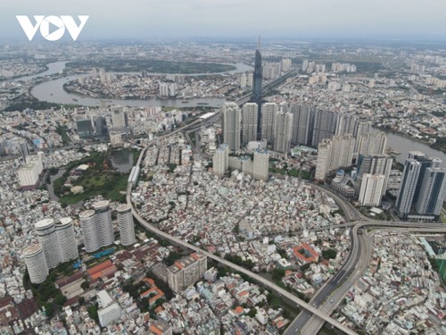 Die Wirtschaft von Ho-Chi-Minh-Stadt wächst wieder stark - ảnh 1